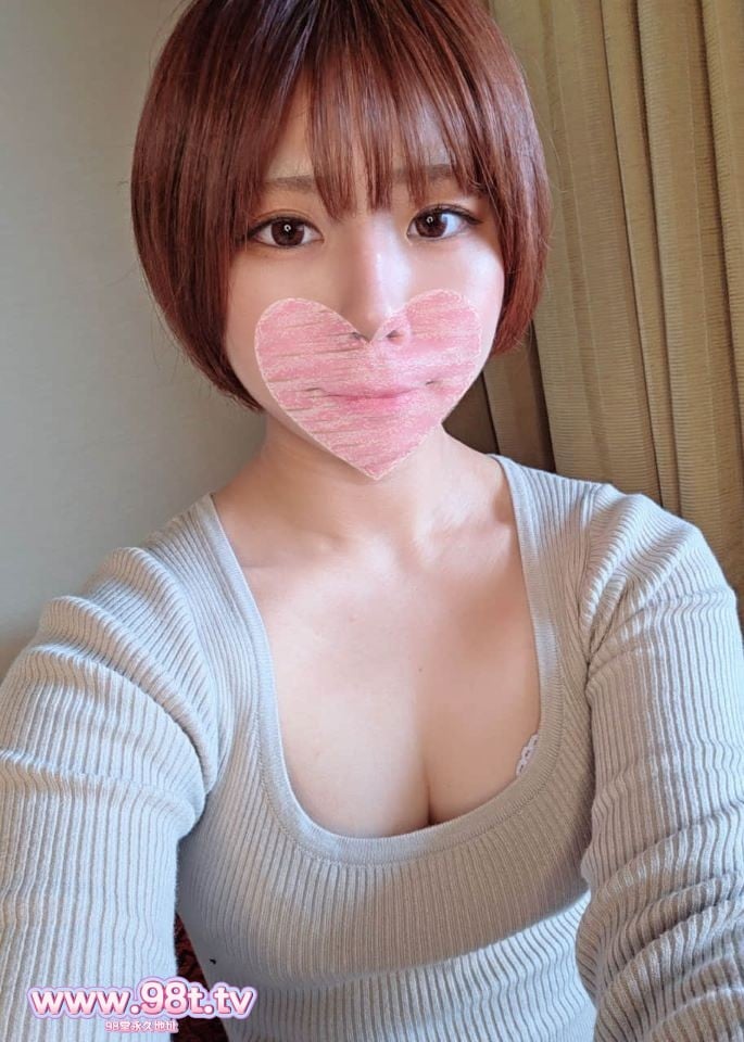 FC2PPV-4666997-【初撮り/無修正】おじの精*もごっくん！！〇〇溢れるオマンコがエロ凄すぎて